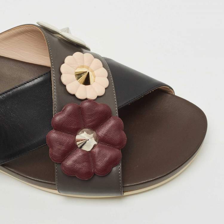 Pre Owned Fendi Black/Brown Leather Flowerland Stud Criss Cross Flat Slides Size 41