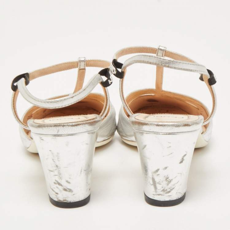 Pre Owned Fendi Silver Leather T-Strap Pumps Size 36