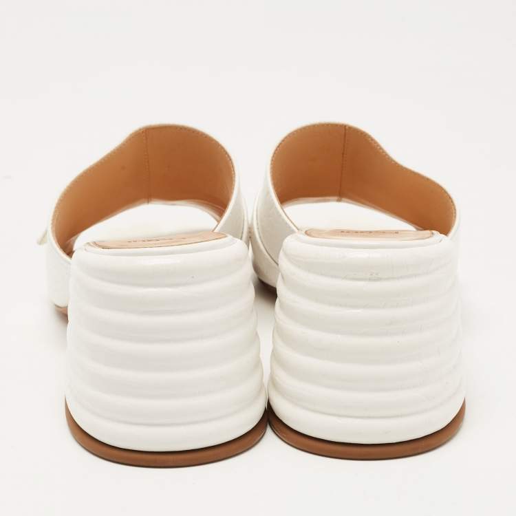 Pre Owned Fendi White Croc Embossed Leather Block Heel Slide Sandals Size 37.5
