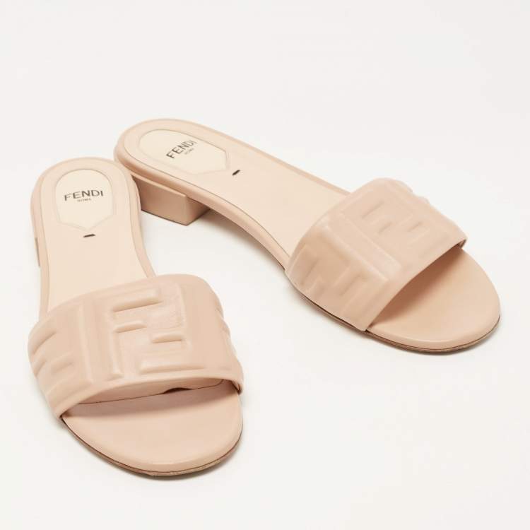 Pre Owned Fendi Beige Leather FF Flat Slides Size 39