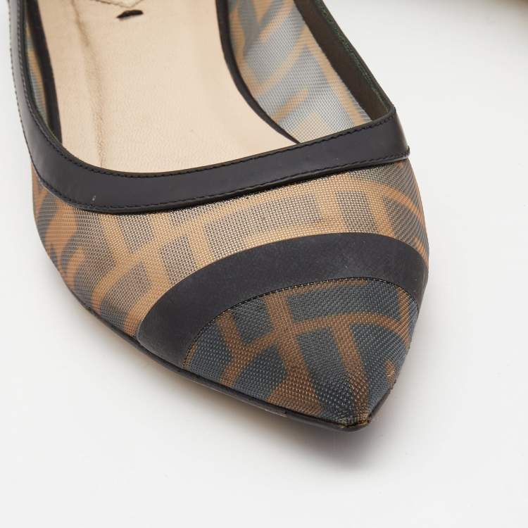 مملوكة مسبقًا Fendi Brown/Black Zucca Mesh and Leather Colibri Ballet Flats Size 37