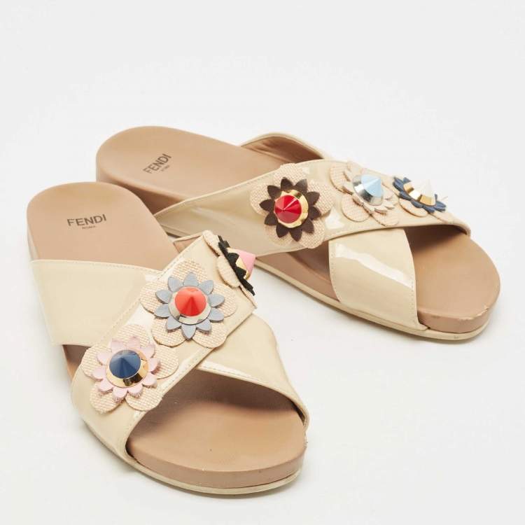 Pre Owned Fendi Beige Patent Leather Flowerland Criss Cross Flat Slides Size 38