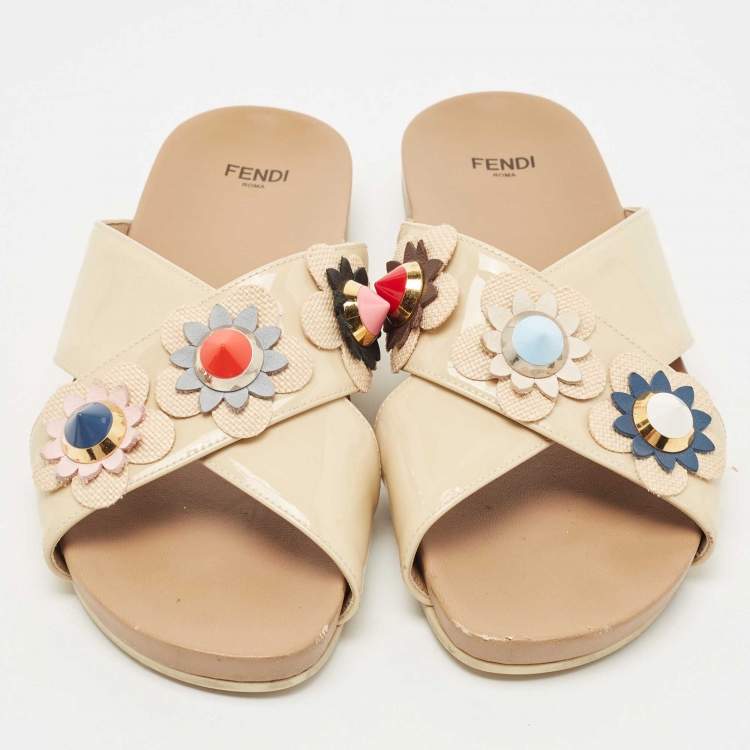 Pre Owned Fendi Beige Patent Leather Flowerland Criss Cross Flat Slides Size 38