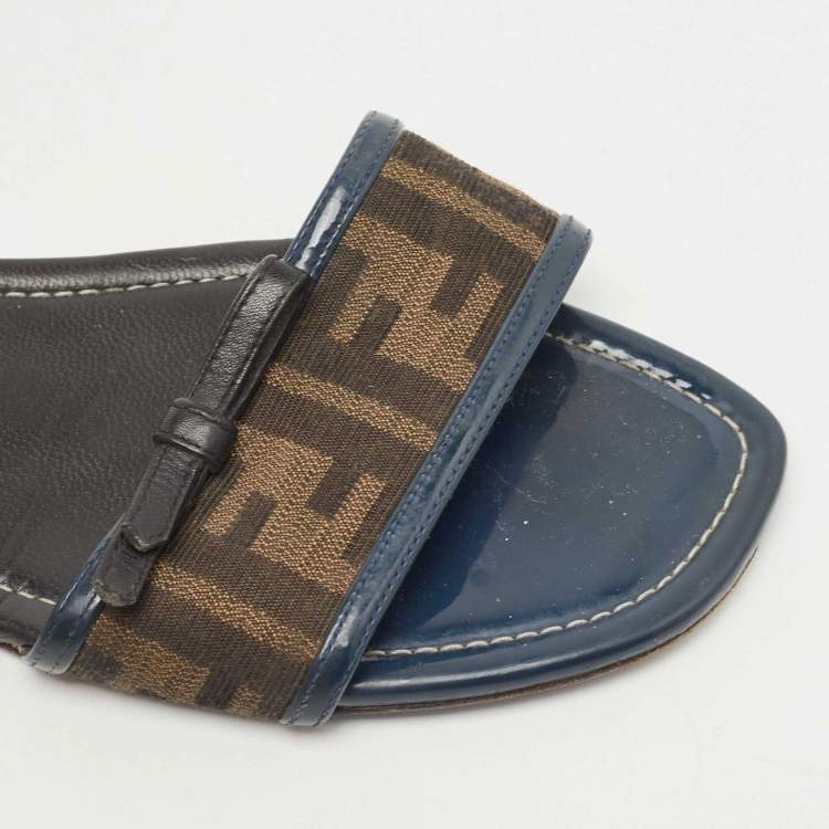 Pre Owned Fendi Brown/Navy Blue Zucca Canvas and Leather Bow Flat Slides Size 40