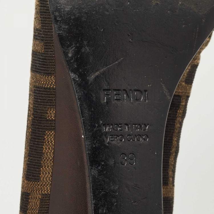 Pre Owned Fendi Brown Zucca Canvas and Leather Bow Round Toe Wedge Pumps Size 39