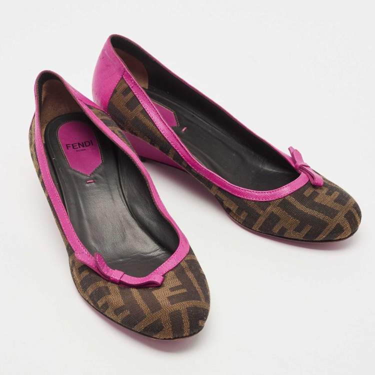 Pre Owned Fendi Brown/Pink Zucca Canvas and Leather Bow Wedge Pumps Size 37.5