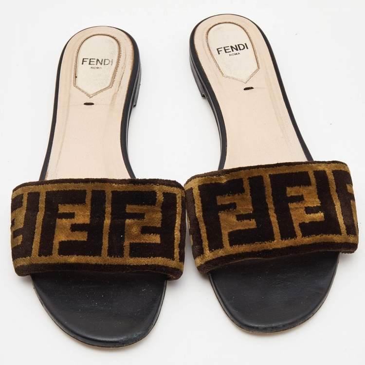 Pre Owned Fendi Two Tone Zucca Velvet Flat Slides Size 38