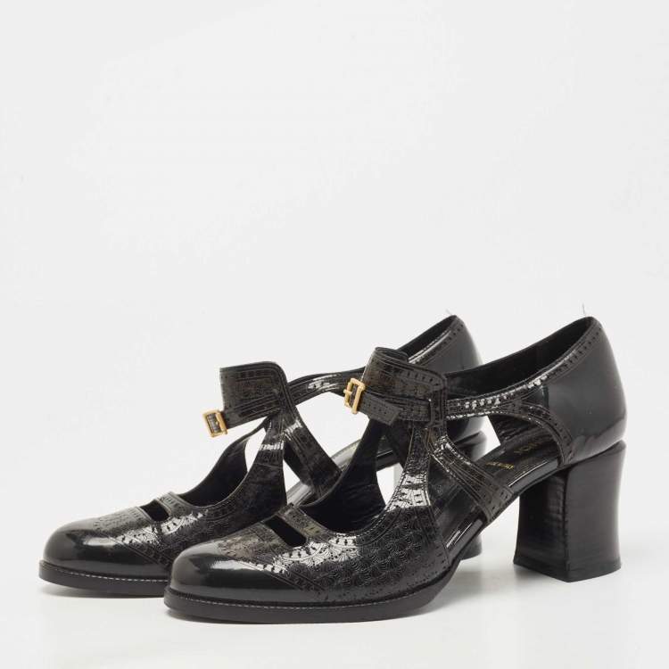 Pre Owned Fendi Black Patent Leather Cut Out Pumps Size 39