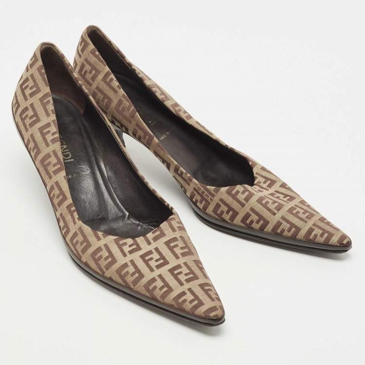 Pre Owned Fendi Brown/Beige Zucca Canvas and Leather Pointed Toe Pumps Size 36