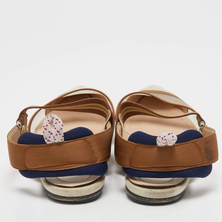 مملوكة مسبقًا Fendi Beige/Brown Canvas and Mesh Colibri Slingback Flats Size 39