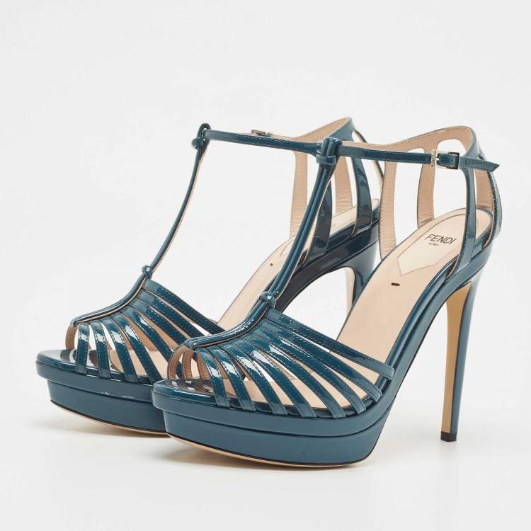 مملوكة مسبقًا Fendi Teal Blue Patent Leather T Strap Platform Sandals Size 37