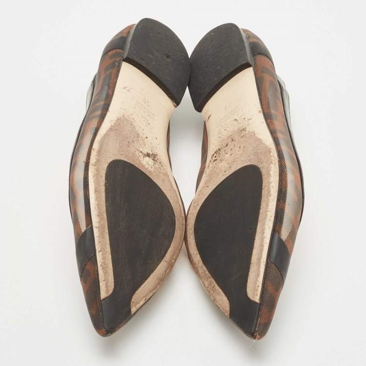 Pre Owned Fendi Brown/Black Zucca Mesh and Leather Colibri Ballet Flats Size 36