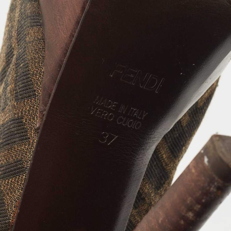 مملوكة مسبقًا Fendi Tobacco Zucca Canvas FF Slingback Pumps Size 37