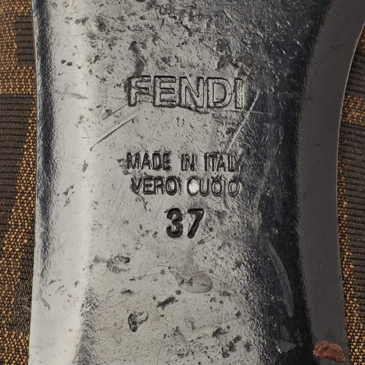 مملوكة مسبقًا Fendi Tobacco Zucca Canvas and Leather Bow Detail Ballet Flats Size 37