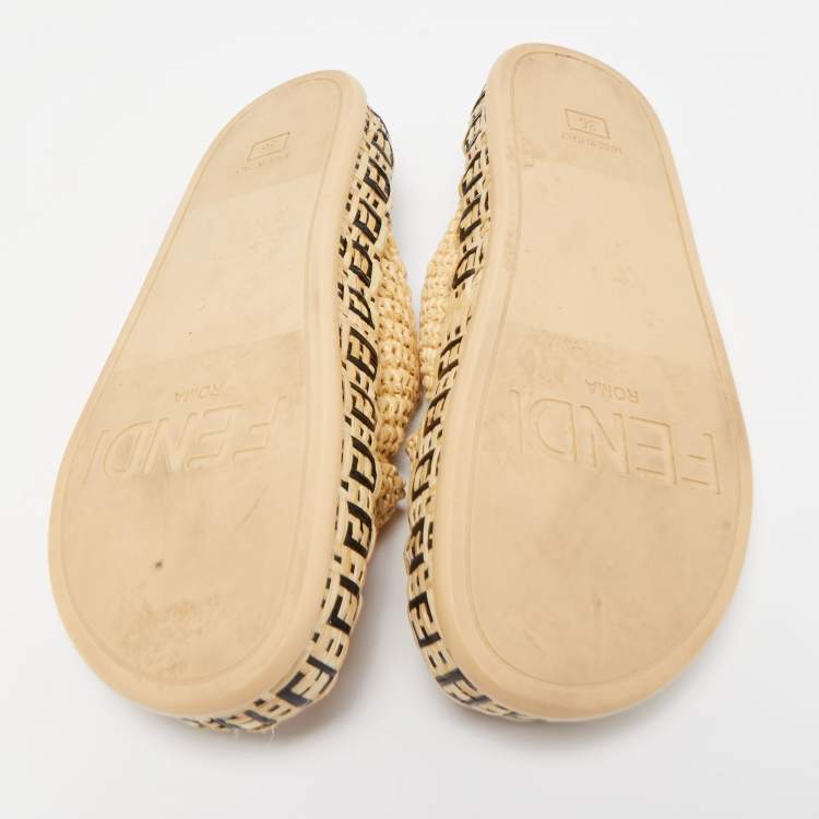 Pre Owned Fendi Cream Raffia Criscross Flat Slides Size 36