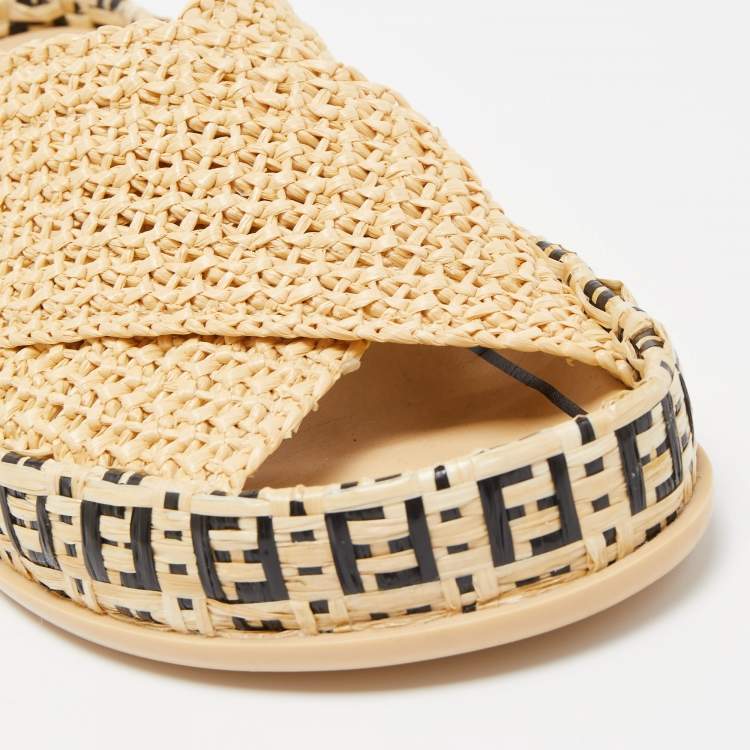Pre Owned Fendi Cream Raffia Criscross Flat Slides Size 36