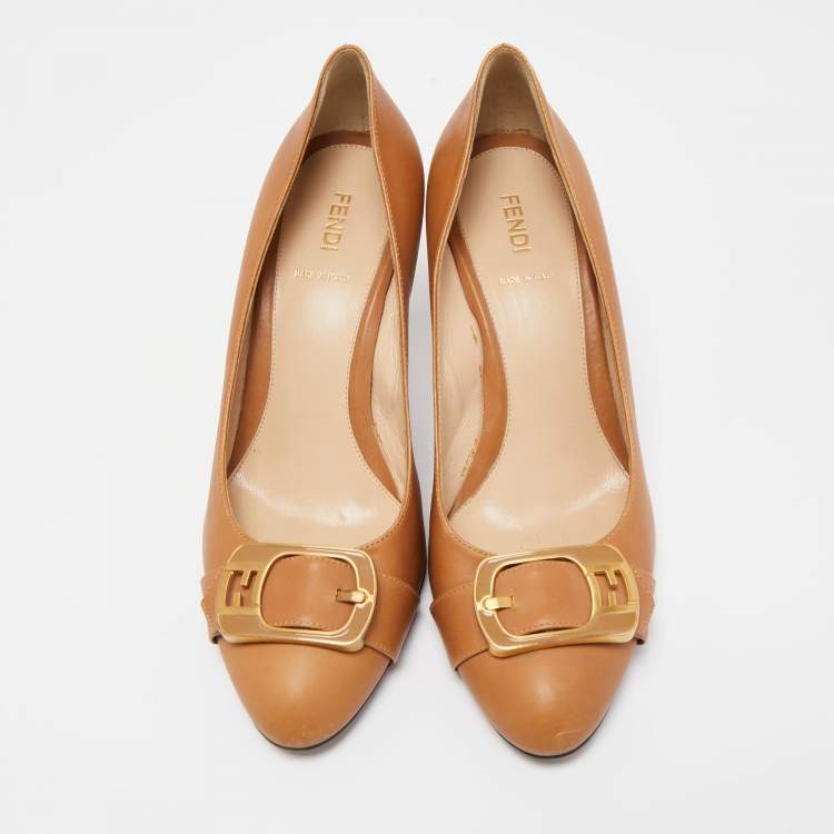 Pre Owned Fendi Brown Leather Buckle Pumps Size 39