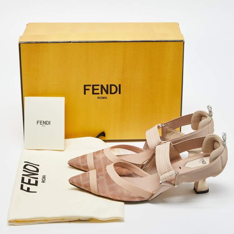 مملوكة مسبقًا Fendi Beige Mesh and Fabric Colibri Pointed Pumps Size 38.5