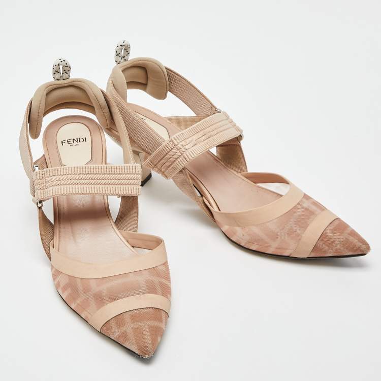 مملوكة مسبقًا Fendi Beige Mesh and Fabric Colibri Pointed Pumps Size 38.5