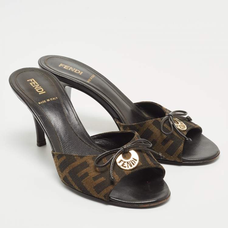 Pre Owned Fendi Brown Zucca Canvas and Leather Bow Slides Size 36
