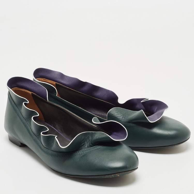 Pre Owned Fendi Green/Blue Leather Ruffle Detail Ballet Flats Size 38.5