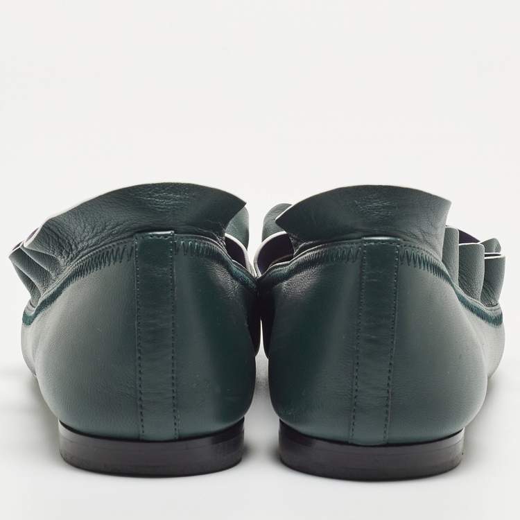 Pre Owned Fendi Green/Blue Leather Ruffle Detail Ballet Flats Size 38.5