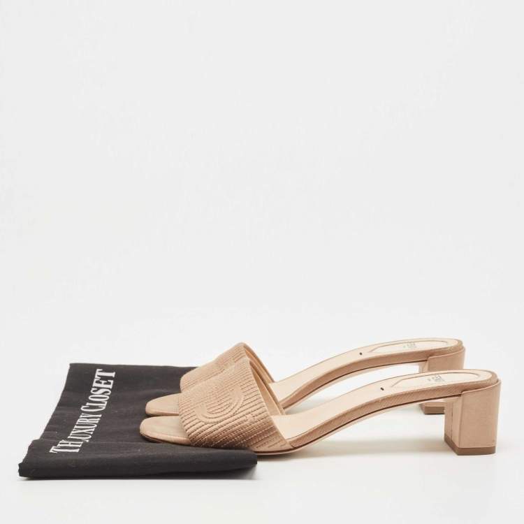 Pre Owned Fendi Beige Satin Logo Slides Size 37.5