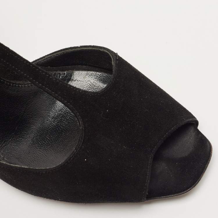 Pre Owned Fendi Black/Gold Suede And Embossed Leather Studded Heel T-Strap Sandals Size 38