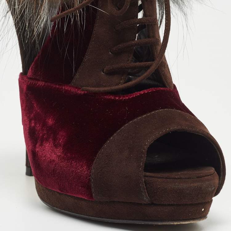 مملوكة مسبقًا Fendi Multicolor Faux Fur and Suede Embellished Booties Size 41