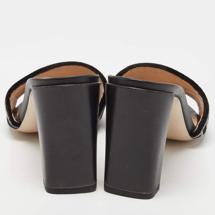 Pre Owned Fendi Black/Grey Zucca Velvet Open Toe Slide Sandals Size 38.5