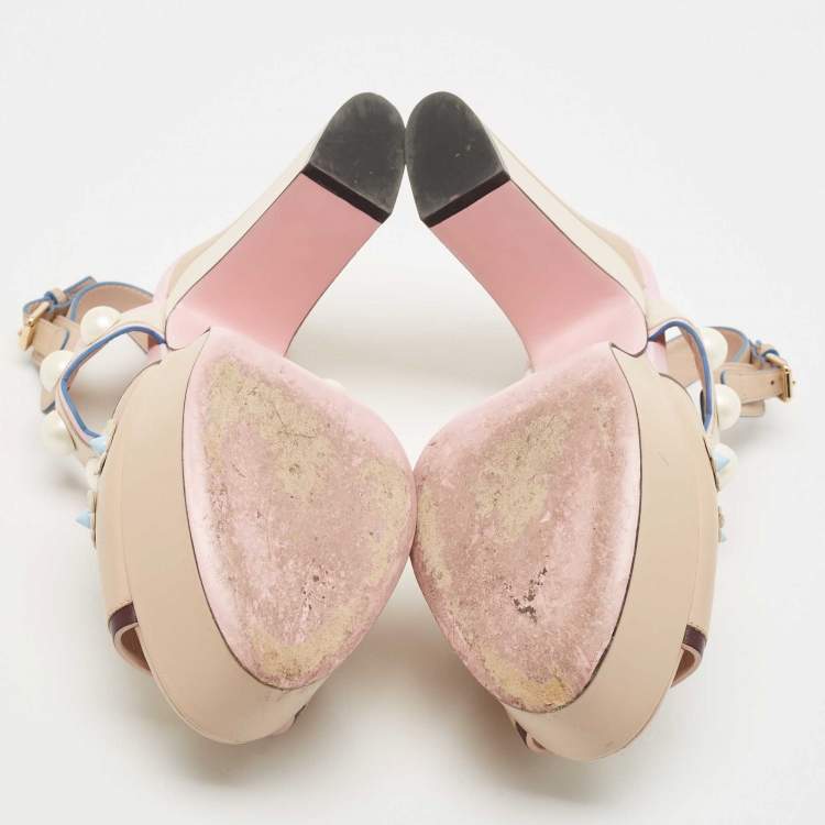 Pre Owned Fendi Pink/Beige Leather Pearl Studded Accents Sandals Size  39