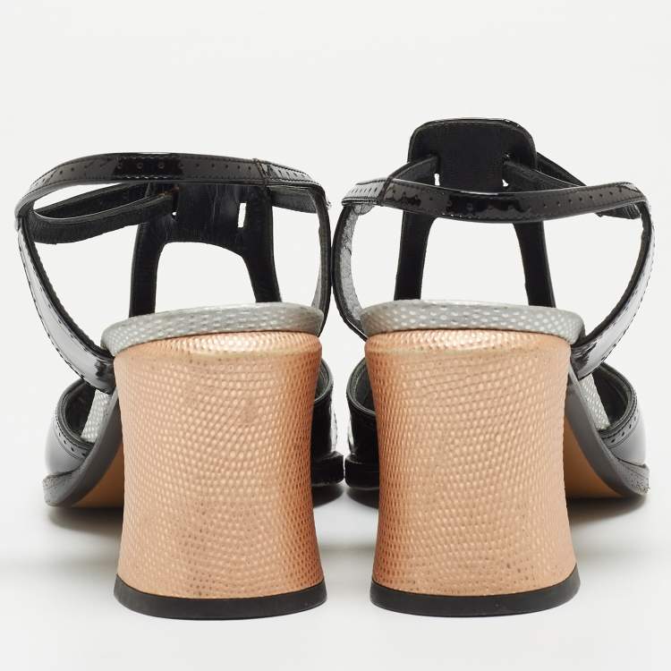 مملوكة مسبقًا Fendi Black Patent Leather Peep Toe T-Bar Ankle Strap Sandals Size 41