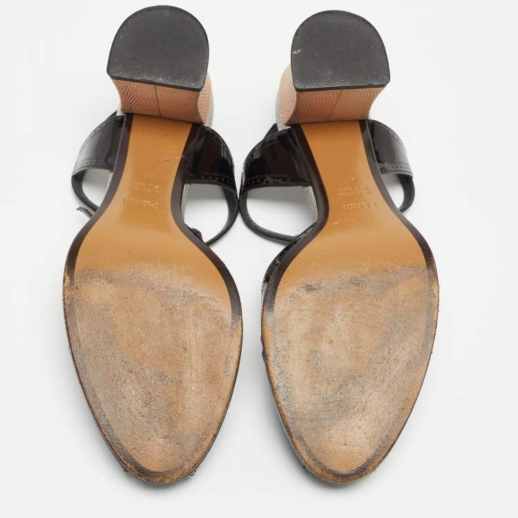 مملوكة مسبقًا Fendi Black Patent Leather Peep Toe T-Bar Ankle Strap Sandals Size 41