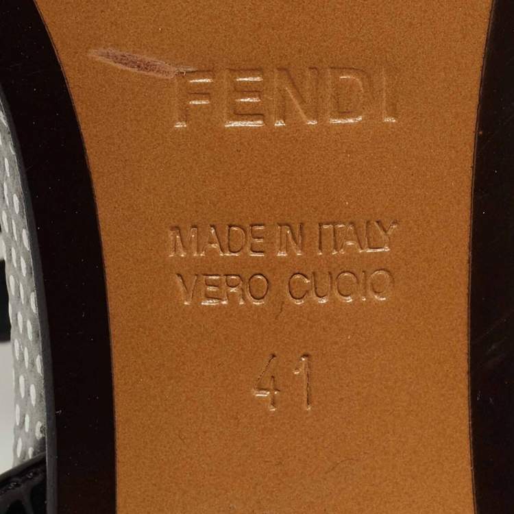 مملوكة مسبقًا Fendi Black Patent Leather Peep Toe T-Bar Ankle Strap Sandals Size 41
