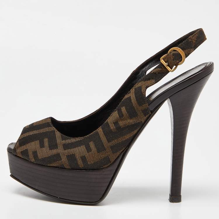 مملوكة مسبقًا Fendi Brown Zucca Canvas Fendista Peep Toe Slingback Pumps Size 38