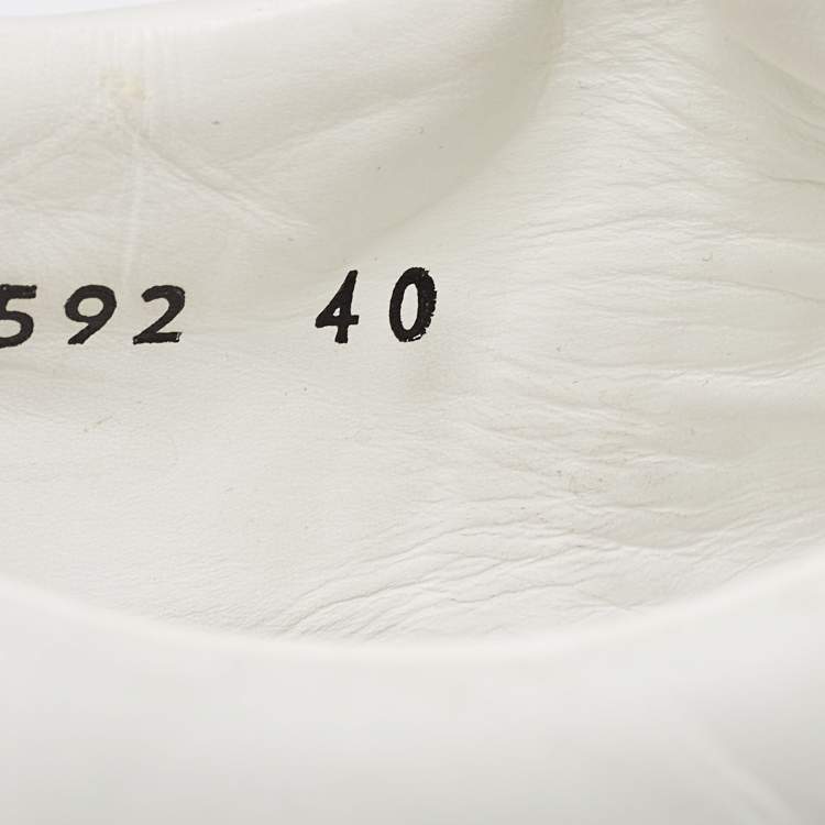 Pre Owned Fendi White Leather Rockoclick Sneakers Size 40