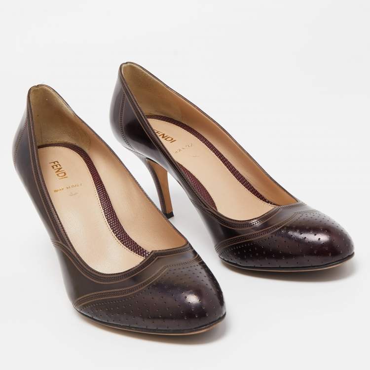 Pre Owned Fendi Brown Leather Perforated Brogue Detail Pumps Size 39.5