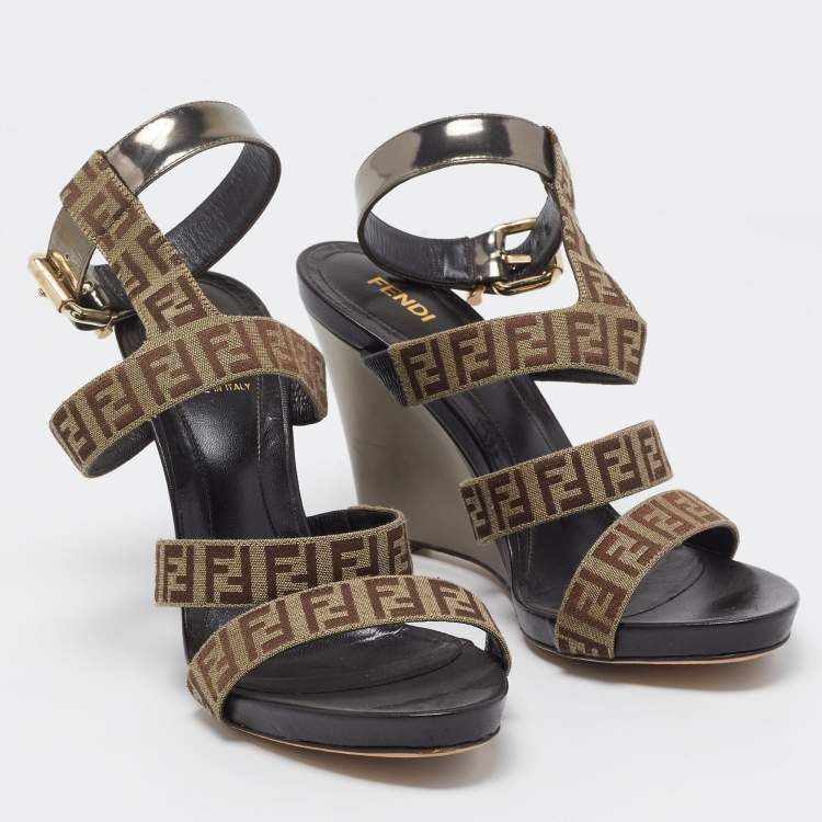 Pre Owned Fendi Brown/Beige Canvas and Leather Wedge Sandals Size 39