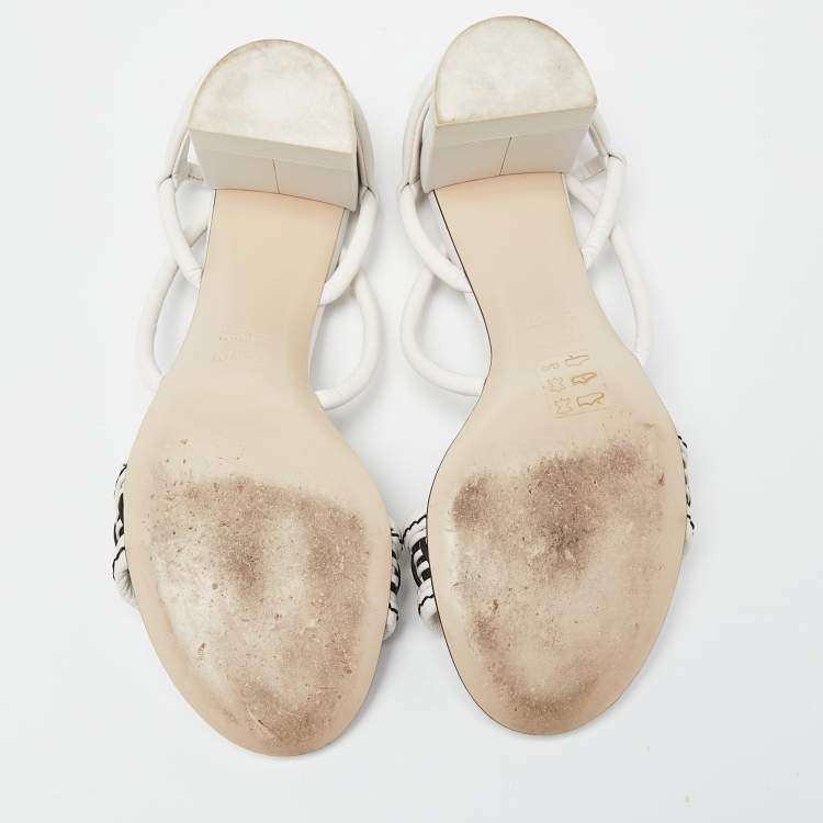 مملوكة مسبقًا Fendi White/Black Leather Block Heel Ankle Strap Sandals Size 38