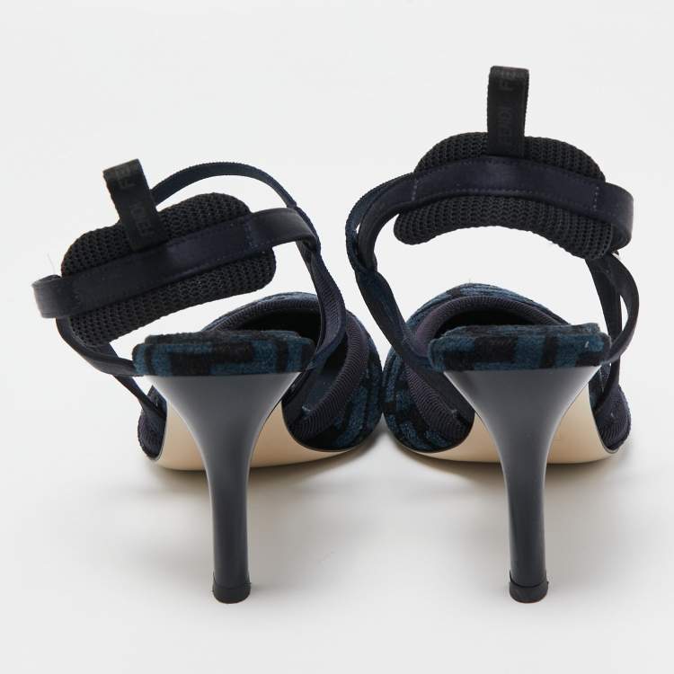 Pre Owned Fendi Navy Blue/Black Zucca Velvet Colibri Pumps Size 37.5