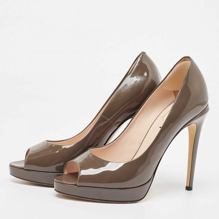 Pre Owned Fendi Brown Patent Leather Peep Toe Pumps Size 37
