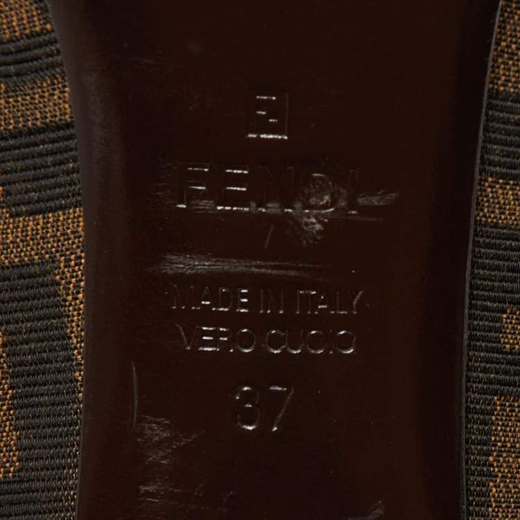 Pre Owned Fendi Brown Zucca Canvas Peep Toe Pumps Size 37