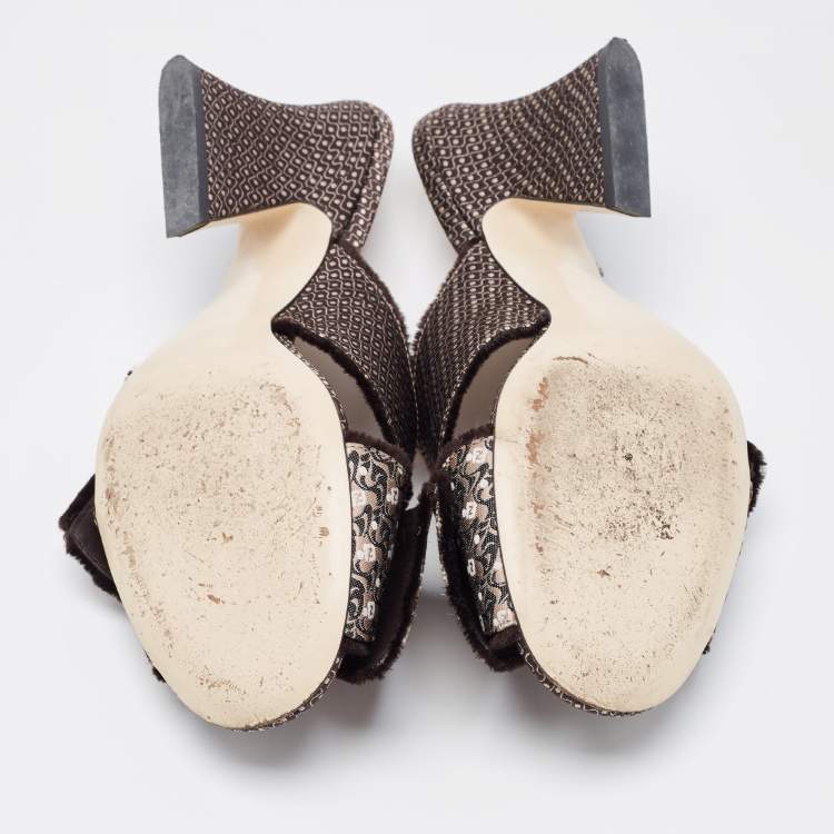 Pre Owned Fendi Brown/Black Fabric Knotted Mule Sandals Size 38.5