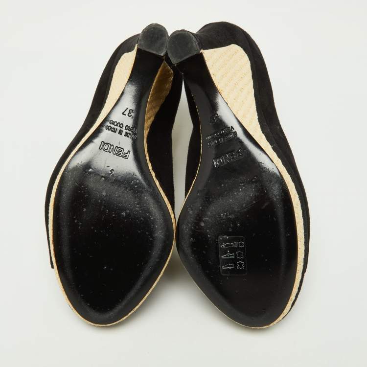 مملوكة مسبقًا Fendi Black/Beige Suede and Raffia Wedge Peep Toe Booties Size 37