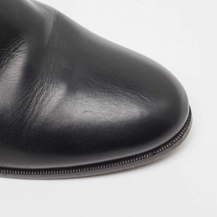 مملوكة مسبقًا Fendi Black Leather Ankle Boots Size 39.5