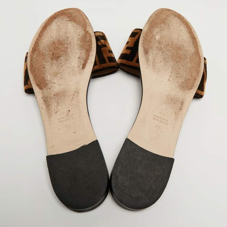 Pre Owned Fendi Two Tone Zucca Velvet Flat Slides Size 40