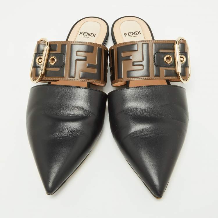 Pre Owned Fendi Black/Tobacco Zucca Leather Flat Mule Sandals Size 37