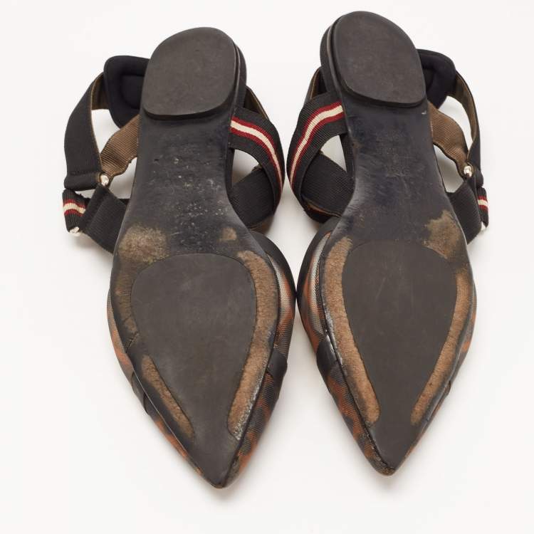 Pre Owned Fendi Brown/Brown Mesh and Canvas Colibri Sandals Size 39.5