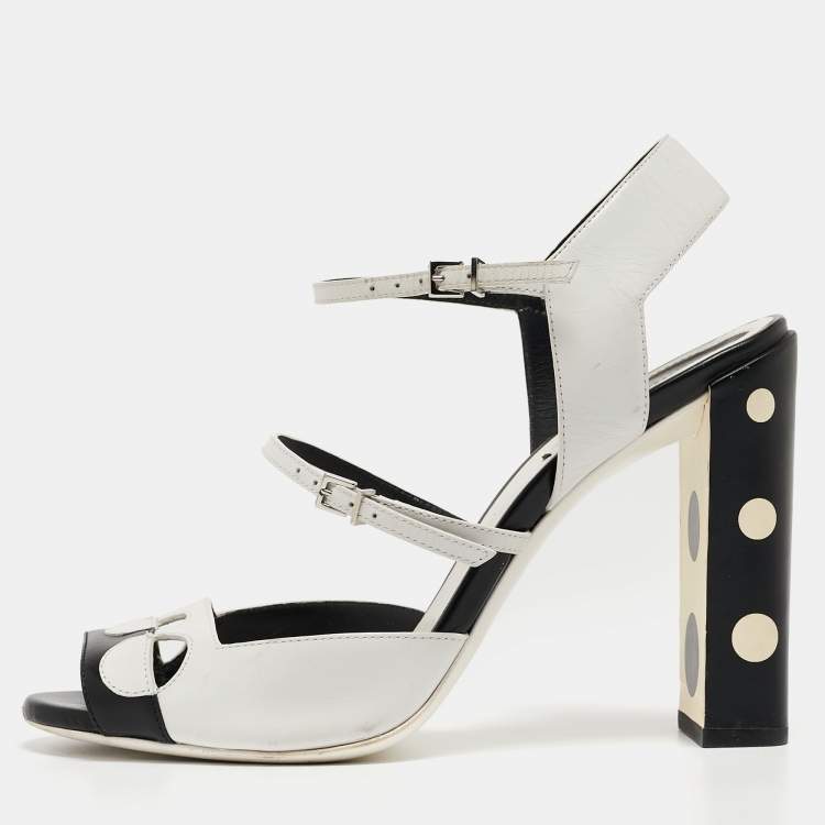 مملوكة مسبقًا Fendi Black/White Leather Ankle Strap Sandals Size 38.5