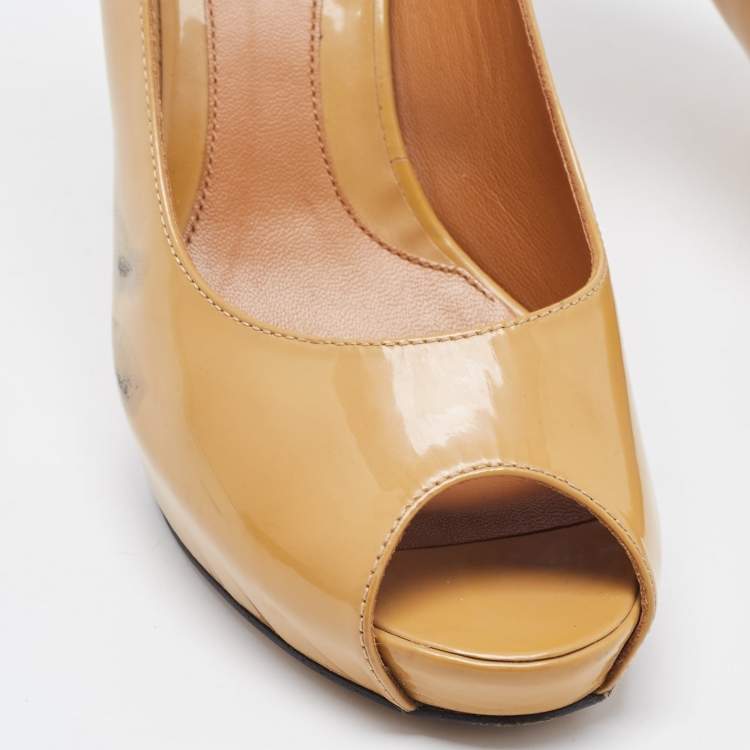 Pre Owned Fendi Beige Patent Leather Zucca Heel Peep Toe Pumps Size 37